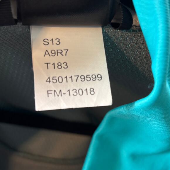 The North Face Women's Teal Soft Shell Vest M/M Full Zip Outdoor Hiking Layer - Picture 10 of 11